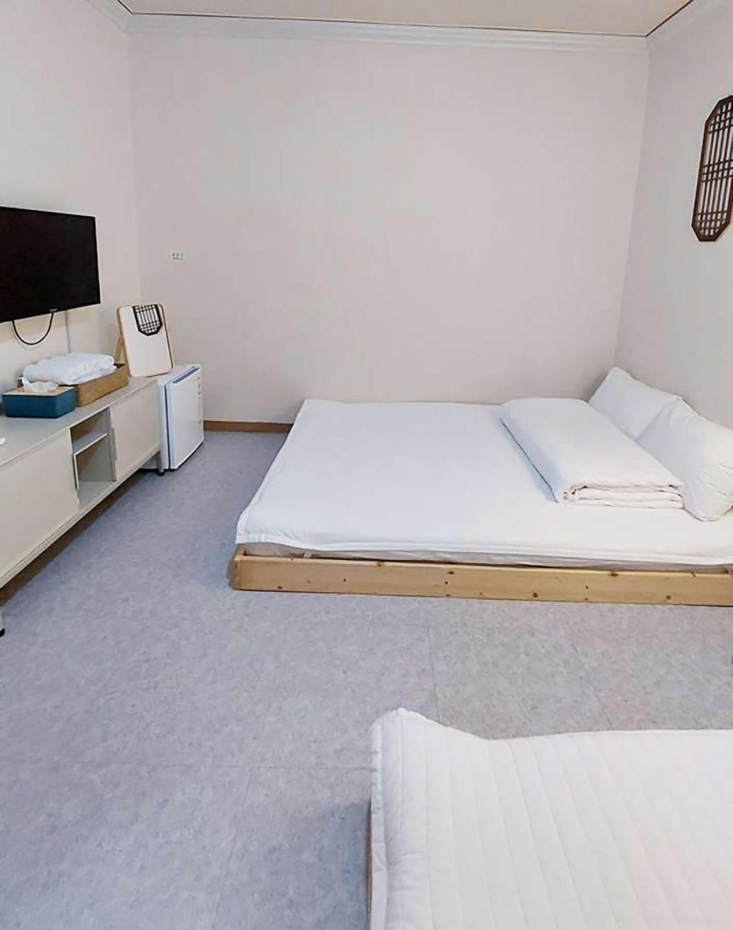 Blau Guesthouse Gyeongju Exterior photo